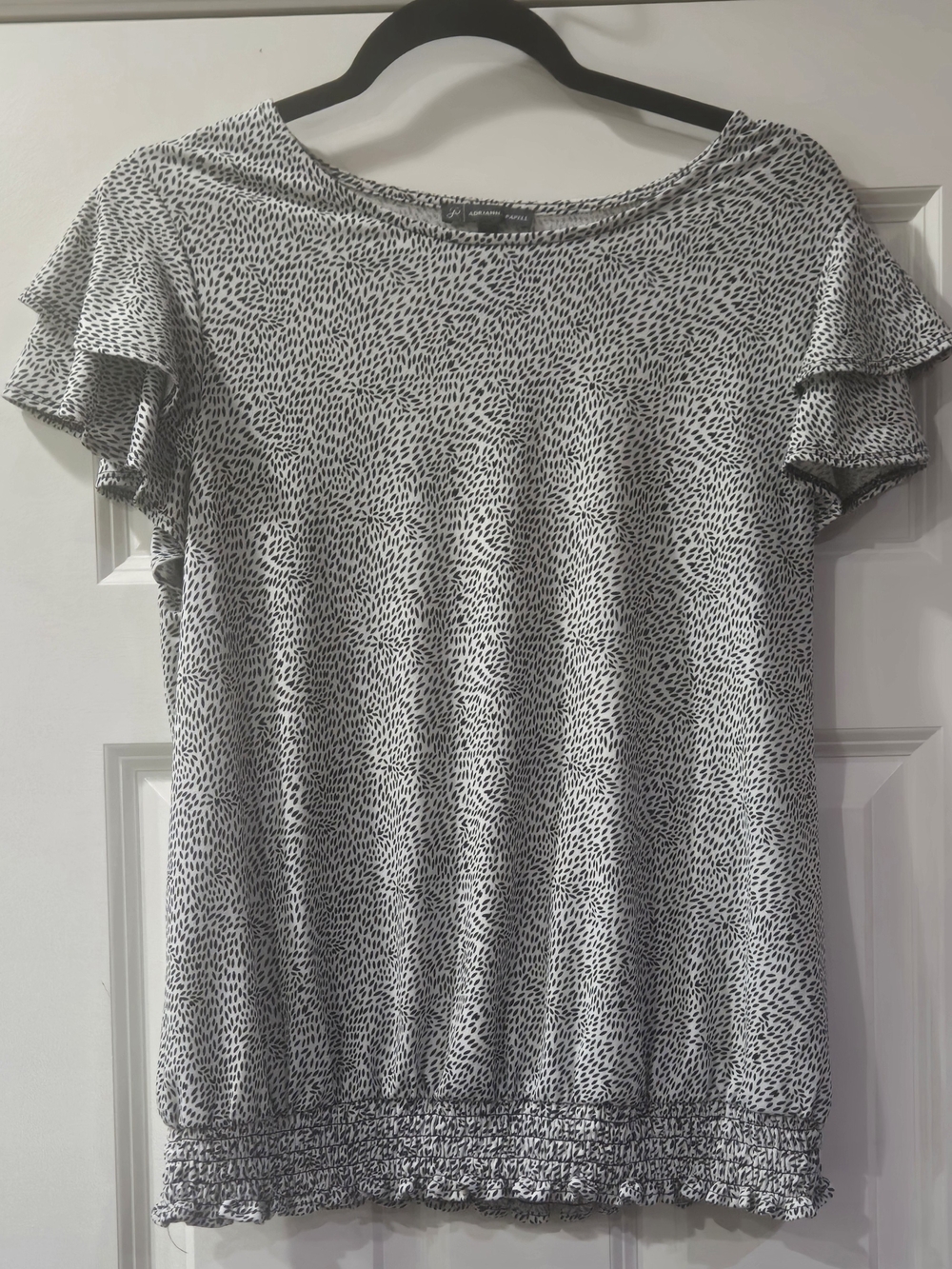 Adrianna Papell Black & White Printed Short-Sleeve Ruffle Hem Top